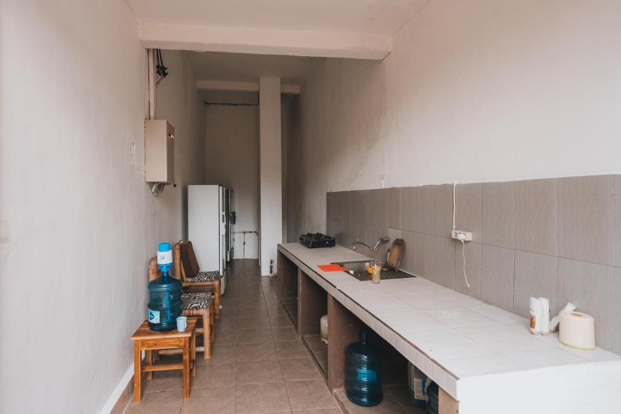 Mong Bungalows Kuta  Εξωτερικό φωτογραφία